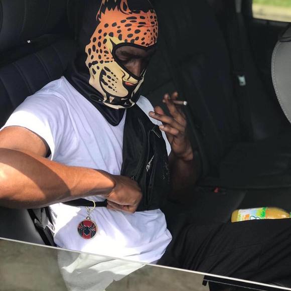 Meet your Posher, Pactwobussin - Picture 1 of 1